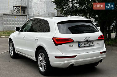 Внедорожник / Кроссовер Audi Q5 2012 в 
