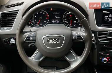 Внедорожник / Кроссовер Audi Q5 2012 в 