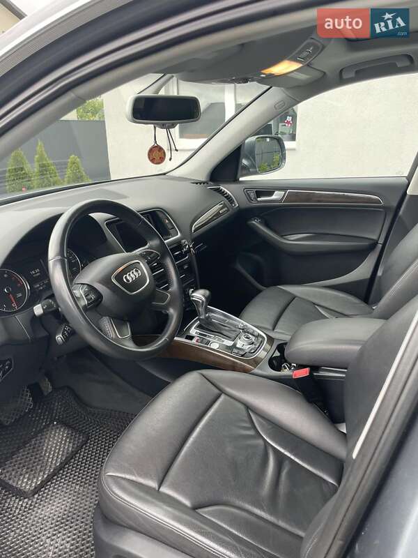 Внедорожник / Кроссовер Audi Q5 2013 в Тернополе