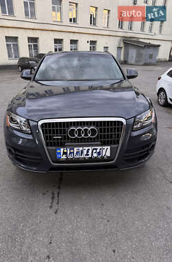 Внедорожник / Кроссовер Audi Q5 2010 в 