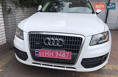 Внедорожник / Кроссовер Audi Q5 2012 в 