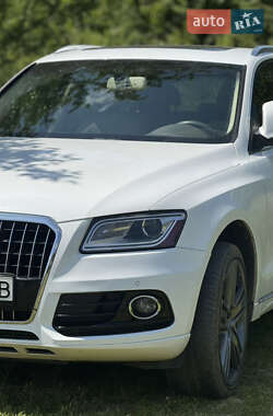 Позашляховик / Кросовер Audi Q5 2014 в 