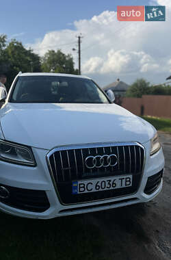 Позашляховик / Кросовер Audi Q5 2014 в 