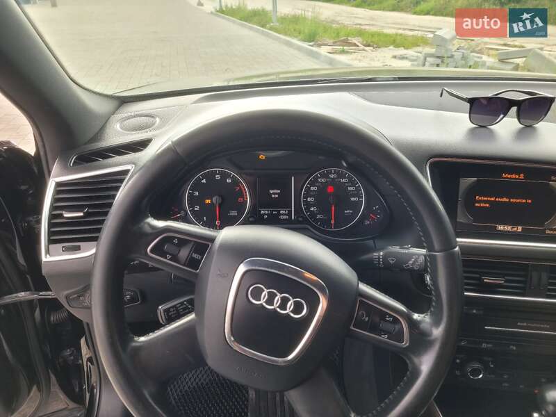 Внедорожник / Кроссовер Audi Q5 2010 в Львове