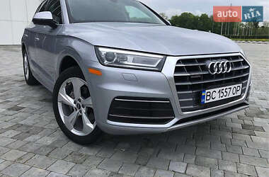 Внедорожник / Кроссовер Audi Q5 2019 в 
