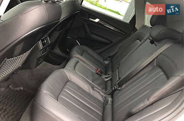 Внедорожник / Кроссовер Audi Q5 2019 в 