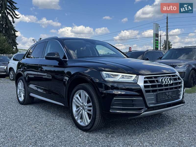 Внедорожник / Кроссовер Audi Q5 2019 в Тернополе
