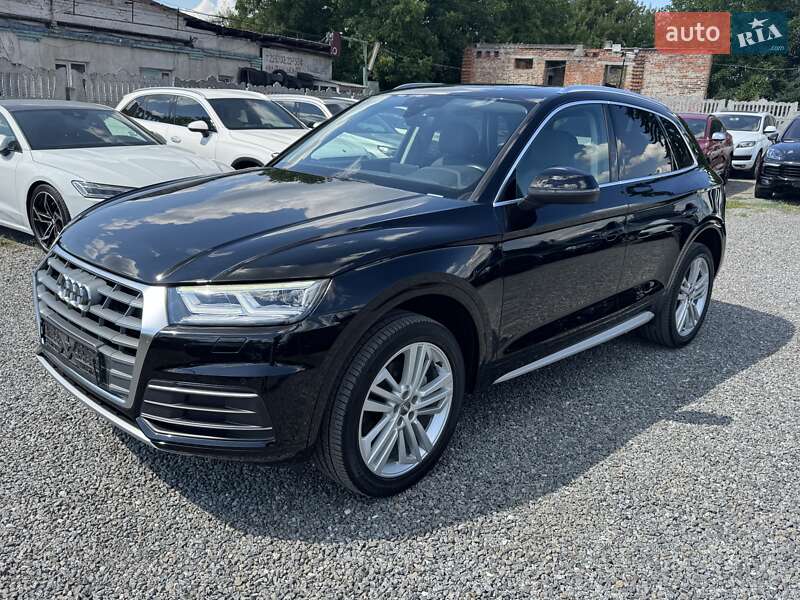 Внедорожник / Кроссовер Audi Q5 2019 в Тернополе