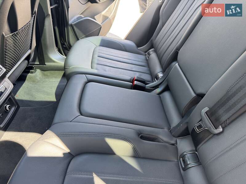 Внедорожник / Кроссовер Audi Q5 2019 в Тернополе