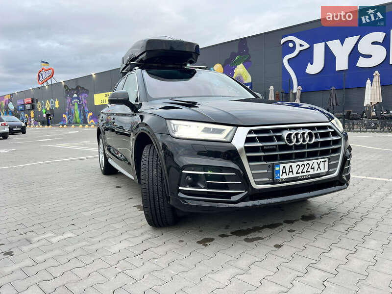 Внедорожник / Кроссовер Audi Q5 2019 в Киеве