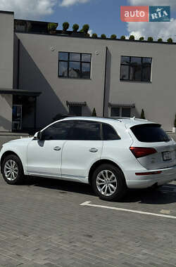 Внедорожник / Кроссовер Audi Q5 2015 в 