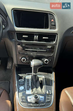 Внедорожник / Кроссовер Audi Q5 2015 в 