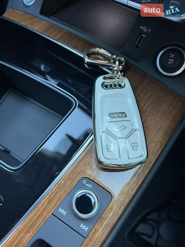 Внедорожник / Кроссовер Audi Q5 2024 в Ивано-Франковске