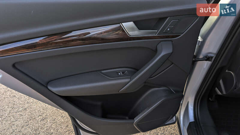 Внедорожник / Кроссовер Audi Q5 2017 в Львове фото 65 Внедорожник / Кроссовер Audi Q5 2017 в Львове