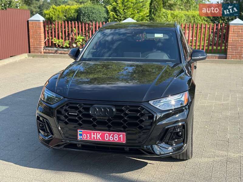 Внедорожник / Кроссовер Audi Q5 2024 в Львове