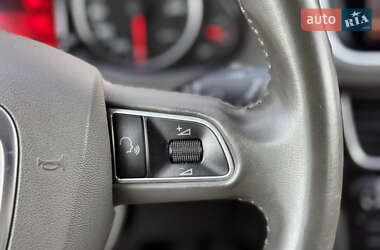 Внедорожник / Кроссовер Audi Q5 2011 в 