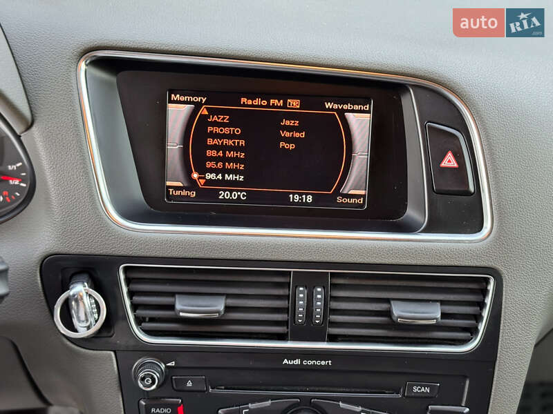 Позашляховик / Кросовер Audi Q5 2011 в Києві