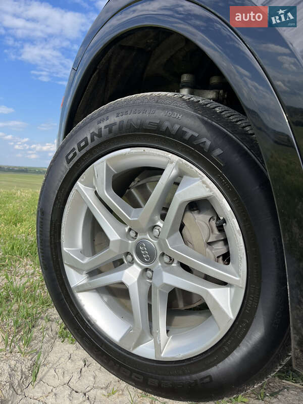 Внедорожник / Кроссовер Audi Q5 2018 в Львове