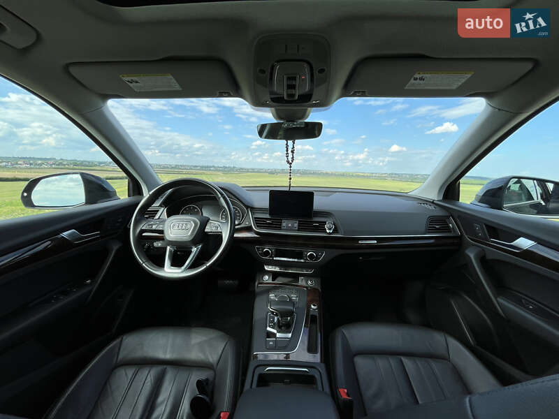 Внедорожник / Кроссовер Audi Q5 2018 в Львове