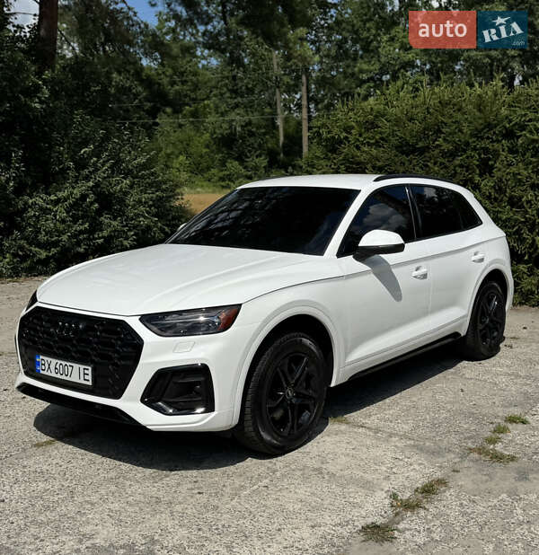 Внедорожник / Кроссовер Audi Q5 2020 в Шепетовке