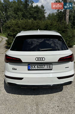 Внедорожник / Кроссовер Audi Q5 2020 в 