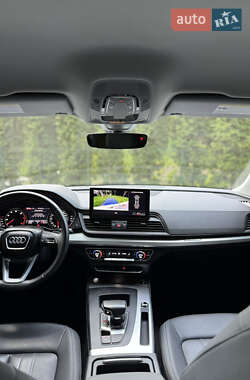 Внедорожник / Кроссовер Audi Q5 2020 в 