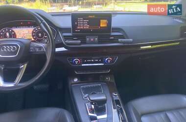 Внедорожник / Кроссовер Audi Q5 2019 в 