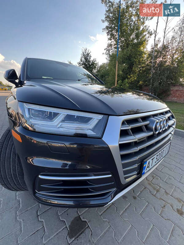 Внедорожник / Кроссовер Audi Q5 2018 в Ивано-Франковске фото 4 Внедорожник / Кроссовер Audi Q5 2018 в Ивано-Франковске