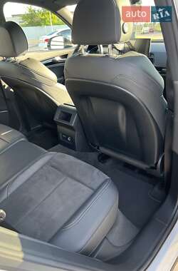 Внедорожник / Кроссовер Audi Q5 2021 в 