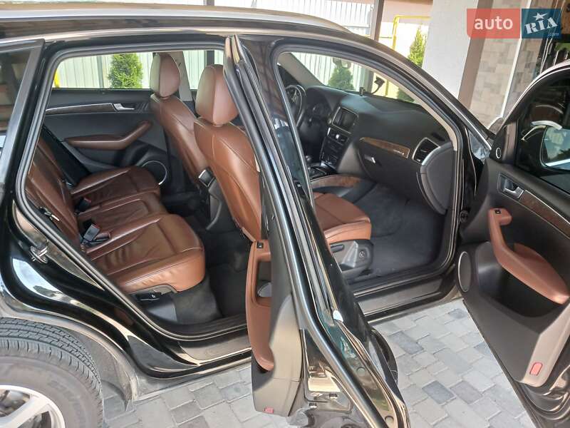 Внедорожник / Кроссовер Audi Q5 2009 в Хмельницком
