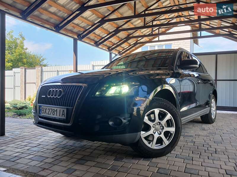 Внедорожник / Кроссовер Audi Q5 2009 в Хмельницком