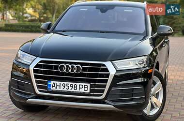Внедорожник / Кроссовер Audi Q5 2018 в Краматорске