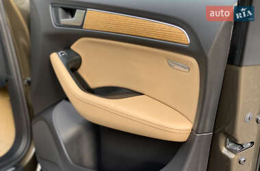 Внедорожник / Кроссовер Audi Q5 2012 в 
