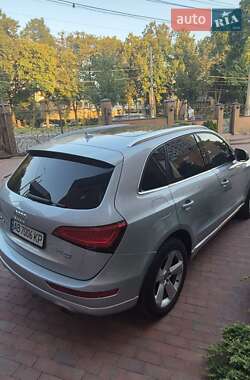 Внедорожник / Кроссовер Audi Q5 2012 в 