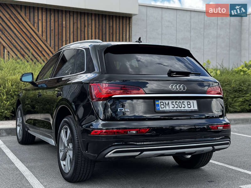 Внедорожник / Кроссовер Audi Q5 2023 в Киеве