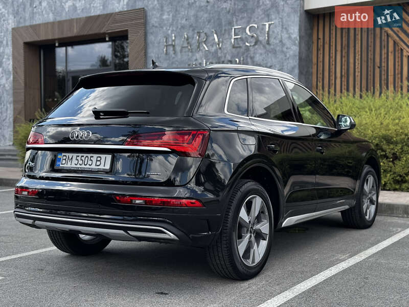 Внедорожник / Кроссовер Audi Q5 2023 в Киеве
