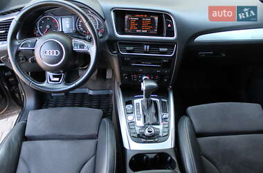 Внедорожник / Кроссовер Audi Q5 2016 в 
