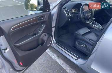 Внедорожник / Кроссовер Audi Q5 2015 в 