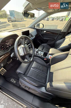 Внедорожник / Кроссовер Audi Q5 2018 в 