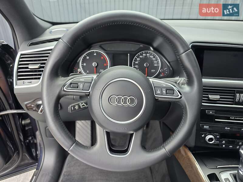 Внедорожник / Кроссовер Audi Q5 2014 в Луцке