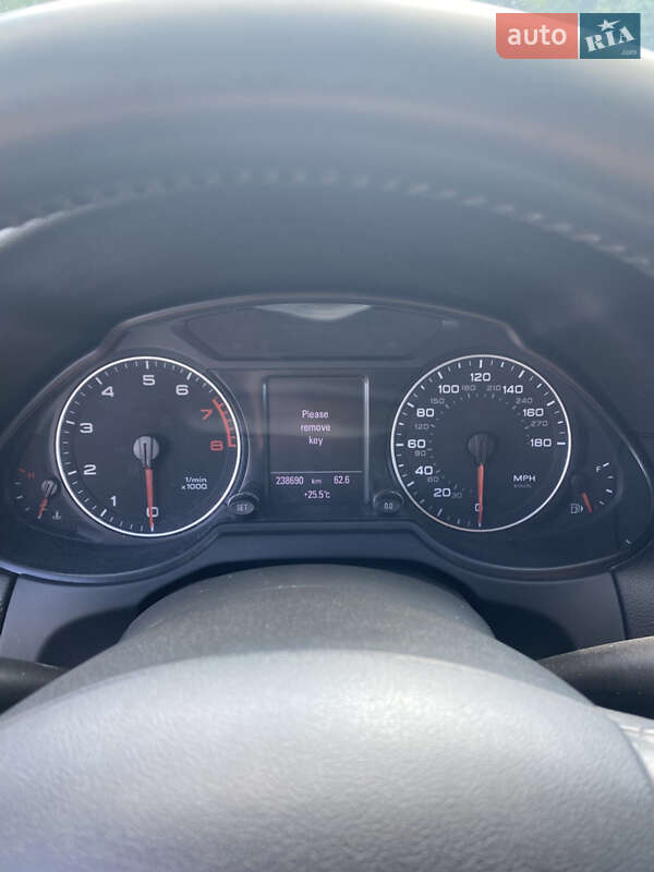 Внедорожник / Кроссовер Audi Q5 2012 в Ужгороде фото 5 Внедорожник / Кроссовер Audi Q5 2012 в Ужгороде