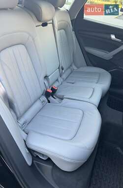 Внедорожник / Кроссовер Audi Q5 2018 в 
