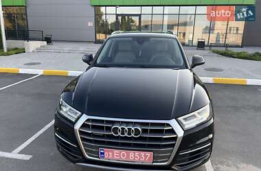 Позашляховик / Кросовер Audi Q5 2018 в Києві