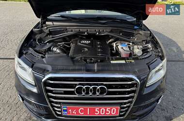 Внедорожник / Кроссовер Audi Q5 2015 в 