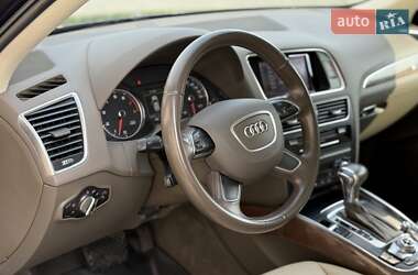 Внедорожник / Кроссовер Audi Q5 2015 в 