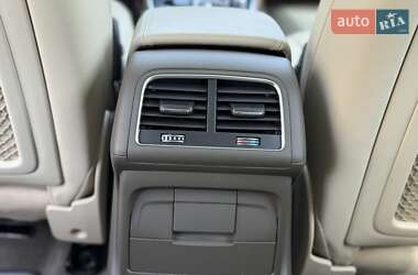 Внедорожник / Кроссовер Audi Q5 2015 в 