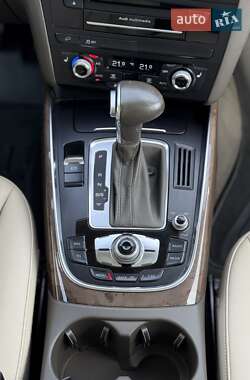 Внедорожник / Кроссовер Audi Q5 2015 в 