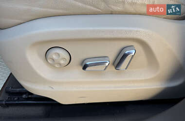 Внедорожник / Кроссовер Audi Q5 2013 в 