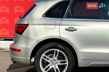 Внедорожник / Кроссовер Audi Q5 2017 в 
