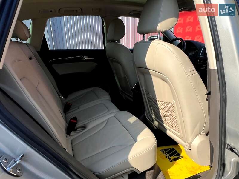 Внедорожник / Кроссовер Audi Q5 2017 в Киеве